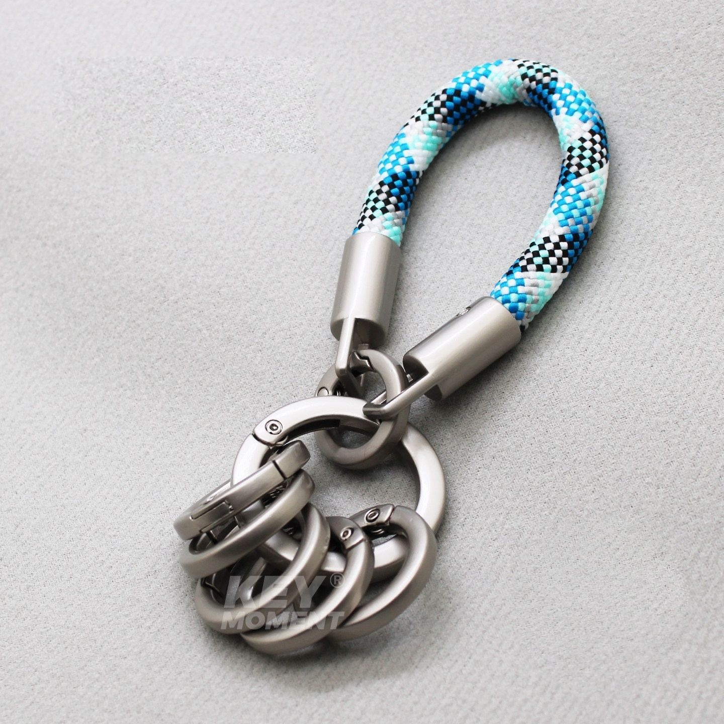 metal key ring - blue multi